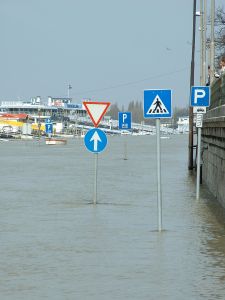 Inondation... Inondation...